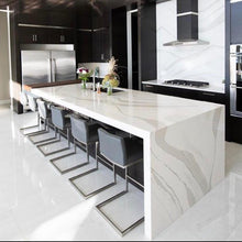 Load image into Gallery viewer, Cee metal stool - Windsorchrome